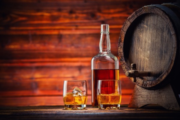 红外线烘烤有助于确保威士忌独特的口味