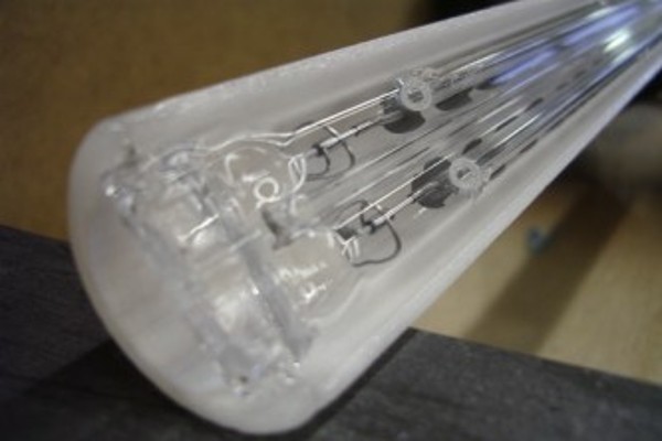 하프 쉘 나노 반사판이 적용된 QRC® 적외선 램프